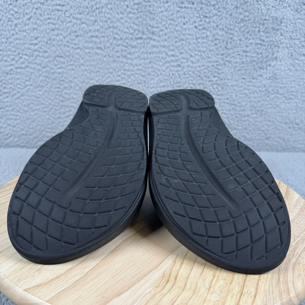 Oofos Ooahh Mens‎ 8 Womens 10 Black Slide Sandals Recovery Orthopedic Slip On